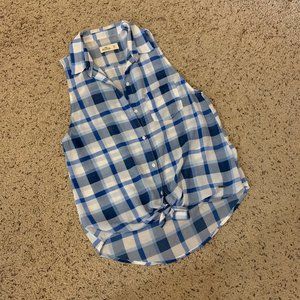 Hollister Plaid Tie Front Tank, size XS